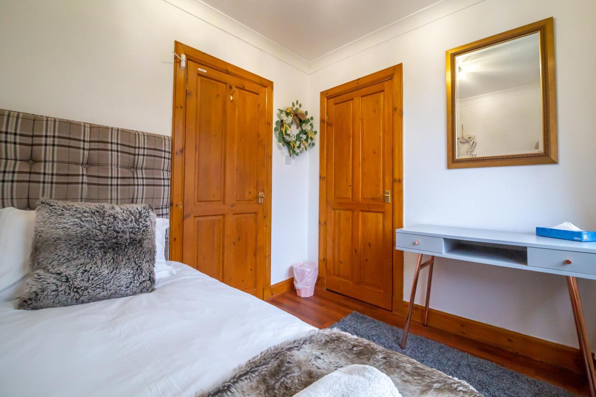2 Wheelhouse Apartment Lochinver